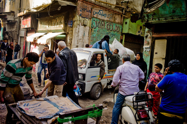 Who Rules the Street in Cairo? The Residents Who Build It