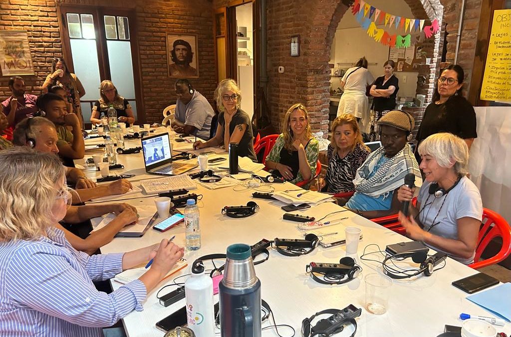 Los movimientos sociales y feministas de HIC crean una convergencia global de regiones y luchas